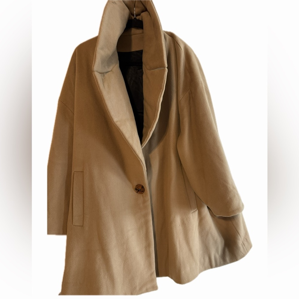 100% cashmere - Elegant Tan Women's Coat - Michel Klein